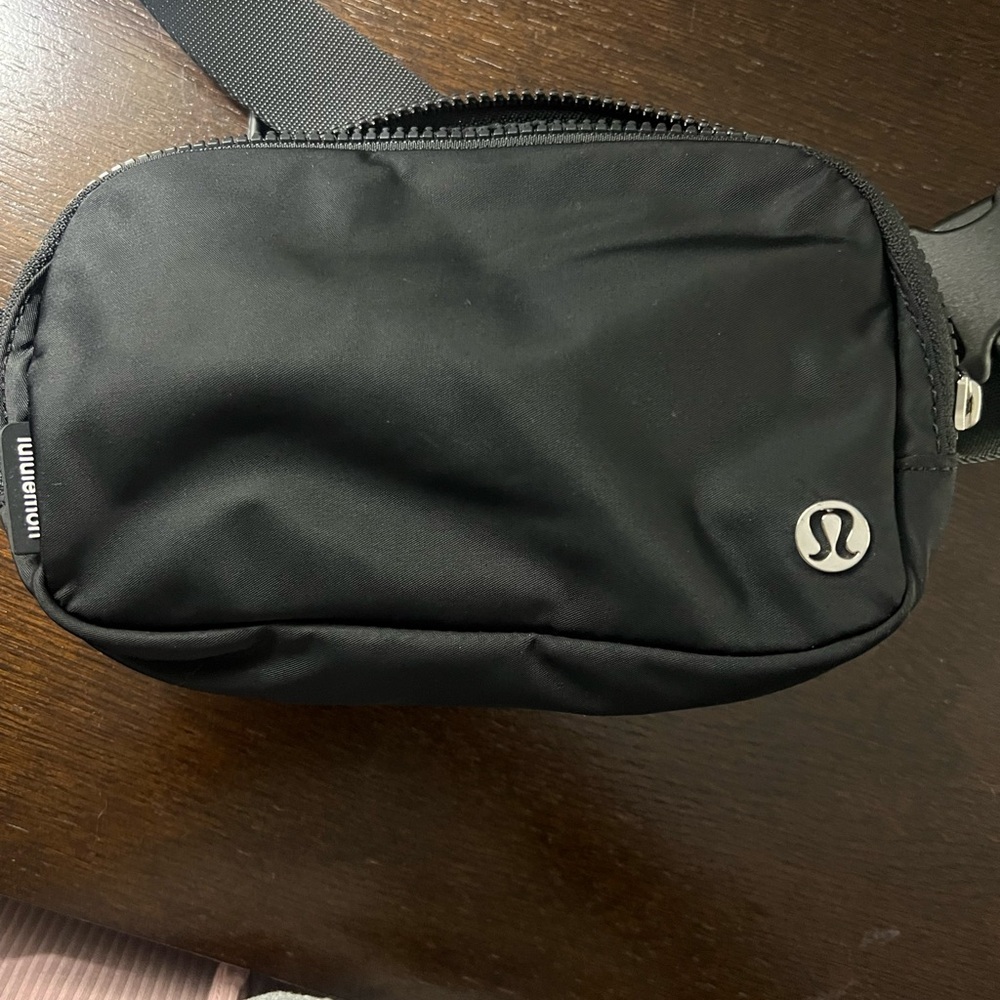 Trending Lululemon Athletica Everywhere Belt Bag 1L, Bone black